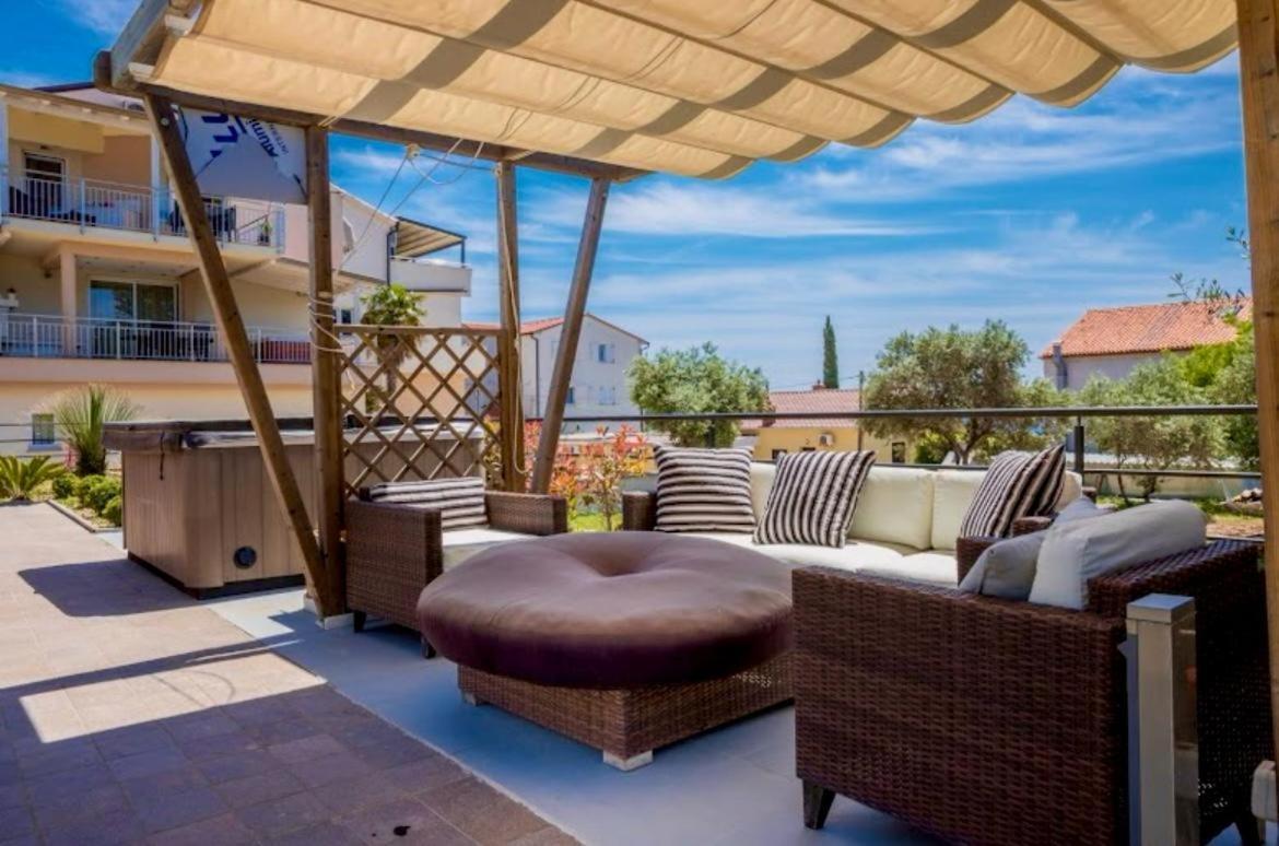 Kristal Paris Resort Novalja Dış mekan fotoğraf