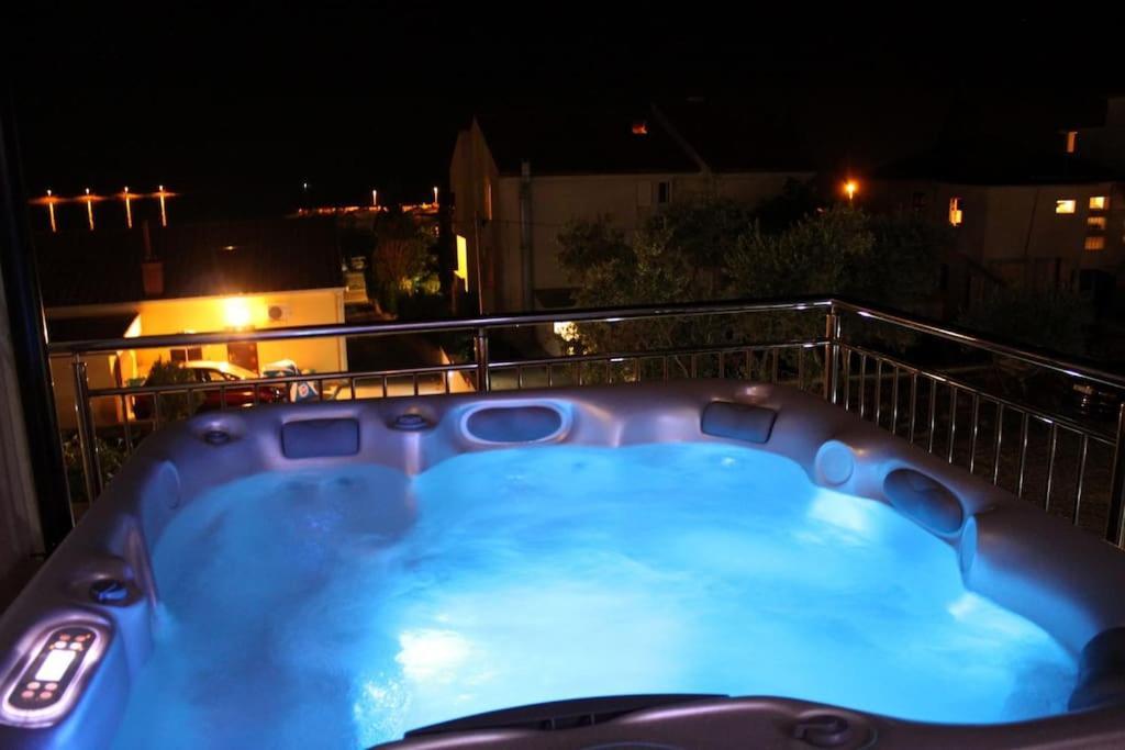 Kristal Paris Resort Novalja Dış mekan fotoğraf
